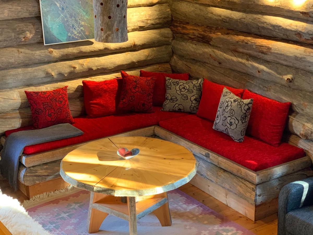 Logwood Chalet Luosto Eksteriør billede