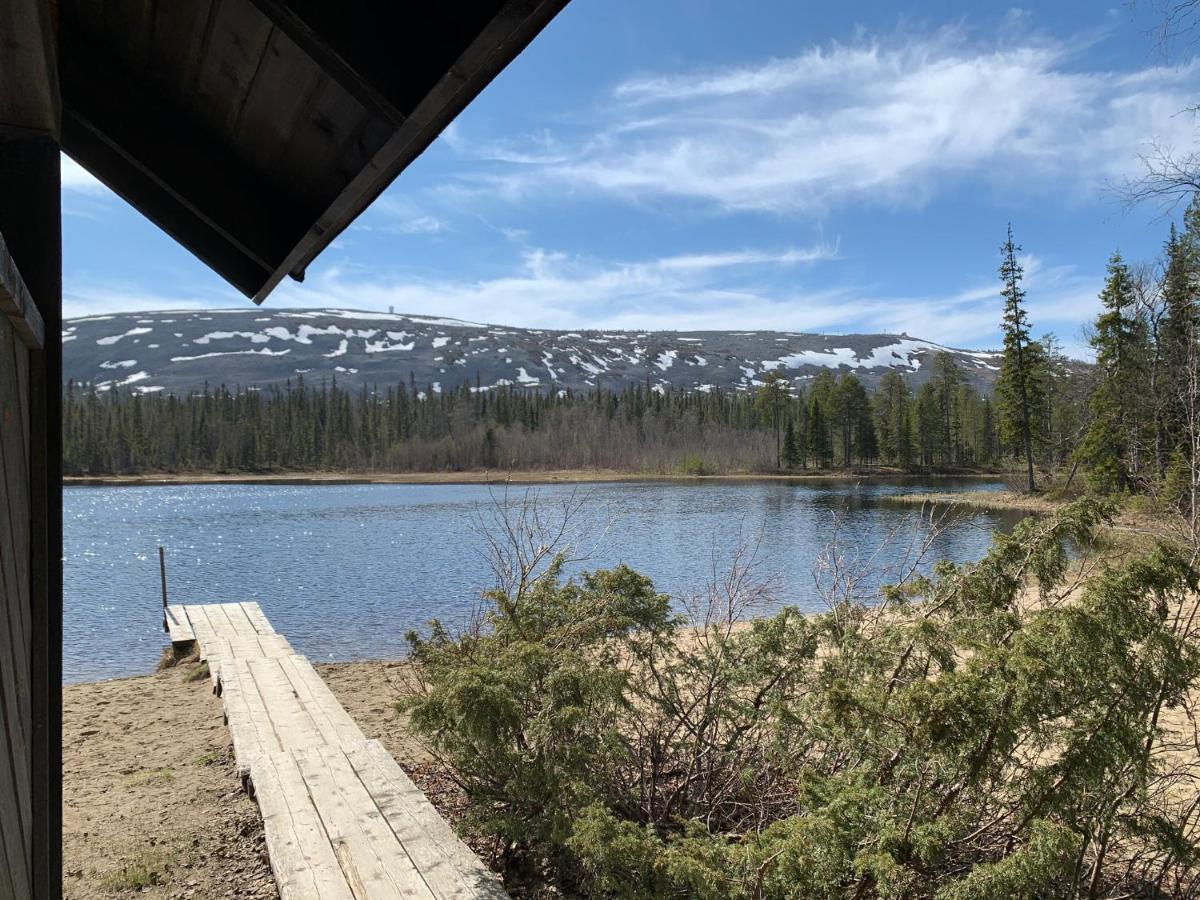 Logwood Chalet Luosto Eksteriør billede