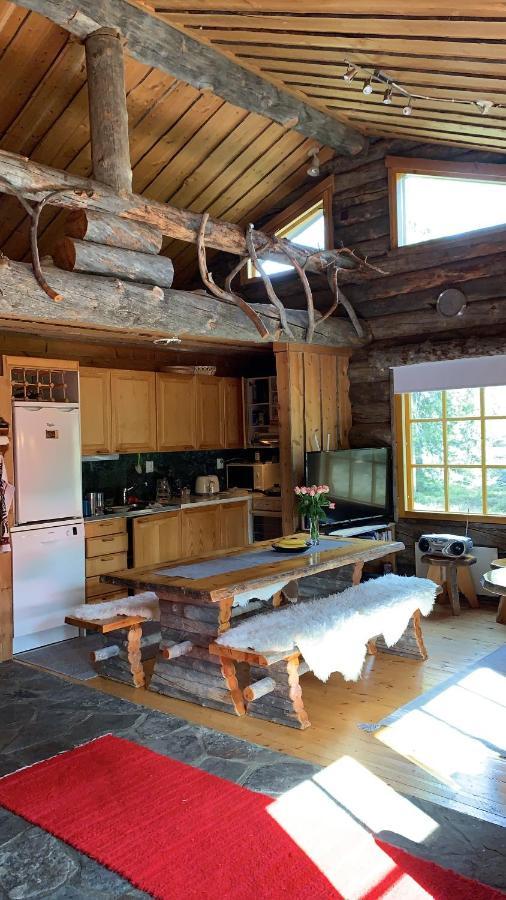 Logwood Chalet Luosto Eksteriør billede